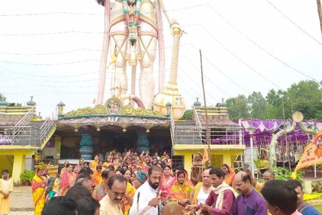 ହନୁମାନ ଜୟନ୍ତୀ ଅବସରରେ ଜଳାଧିବାସ ଓ ବିଶ୍ୱଶାନ୍ତି ଯଜ୍ଞର ଶୁଭାରମ୍ଭ