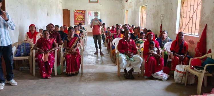 ଫରୱାର୍ଡ଼ ବ୍ଲକ ର ନବରଙ୍ଗପୁର ଜିଲ୍ଲା ସମ୍ମିଳନୀ ଅନୁଷ୍ଠିତ